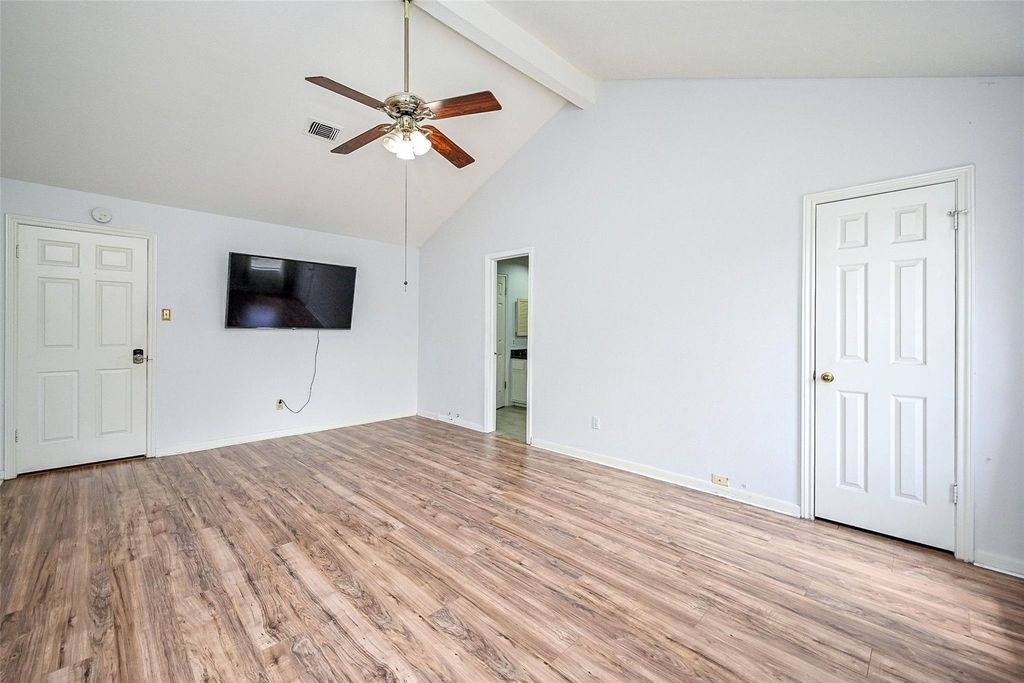 14431 Royal Hill Drive - Photo 13