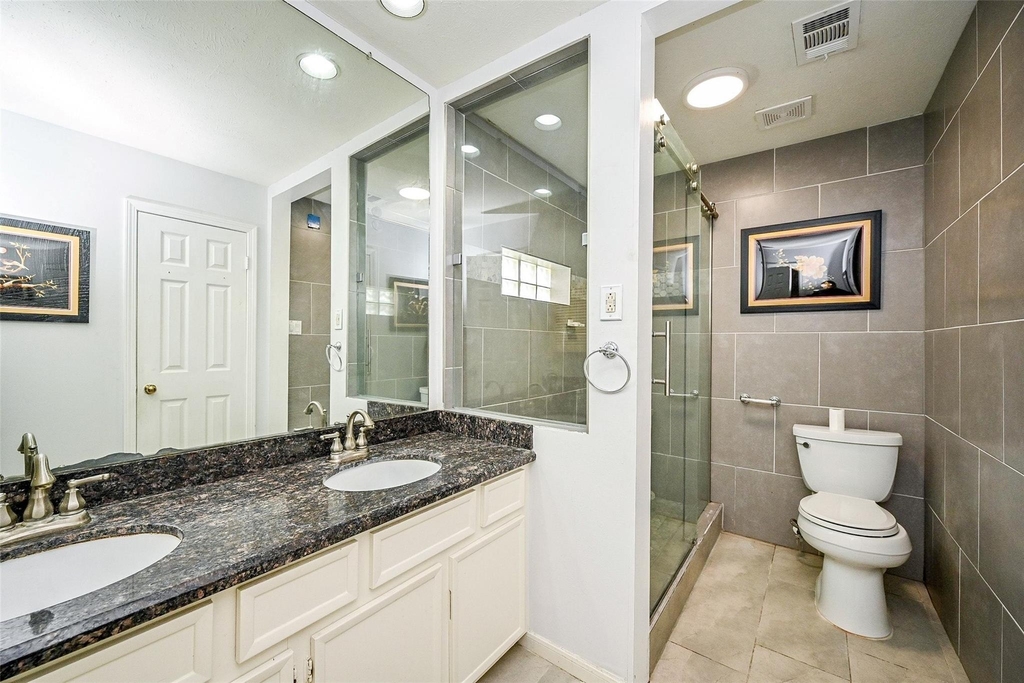 14431 Royal Hill Drive - Photo 16
