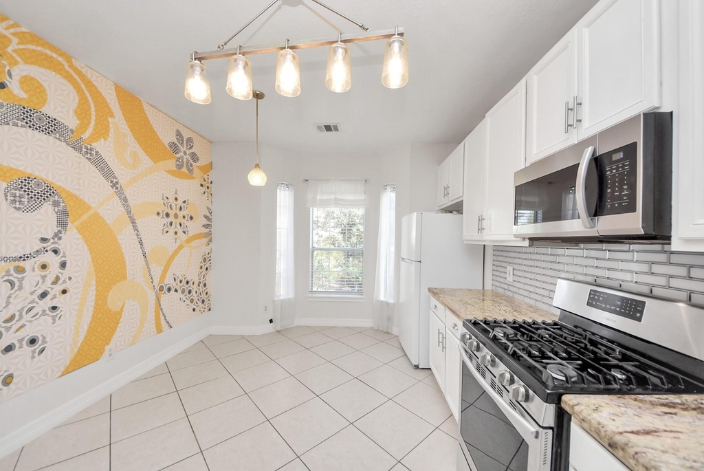 18315 Brenwood Menor Drive - Photo 17