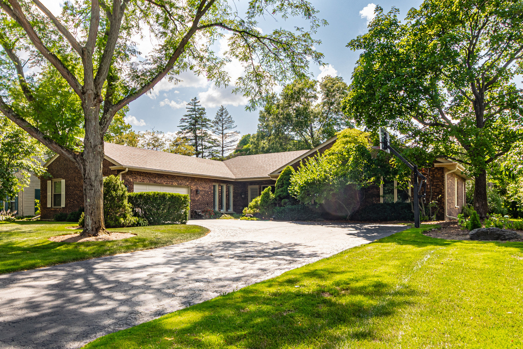 31 Fox Trail - Photo 0