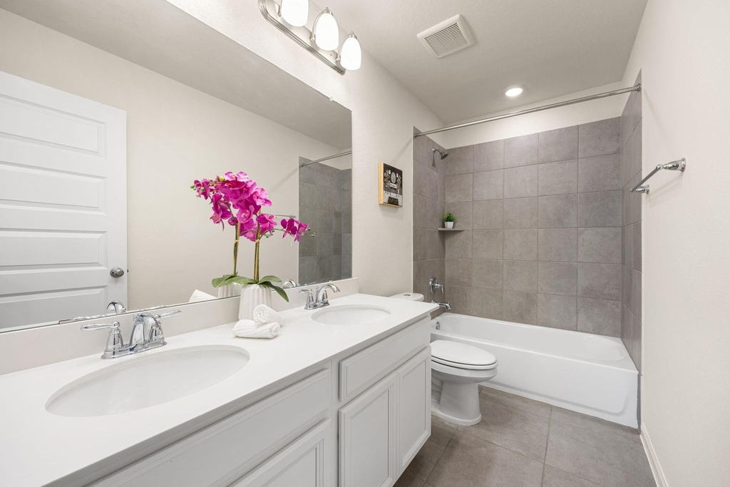 2226 Royal Ann Way - Photo 25