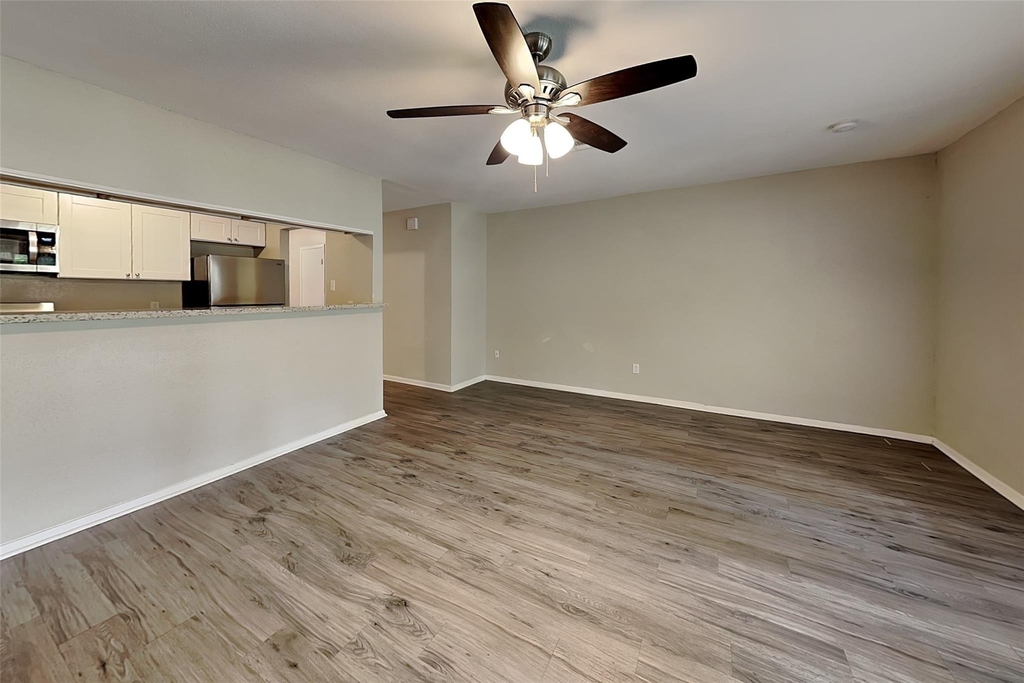 3419 Shadowcrest Lane - Photo 2