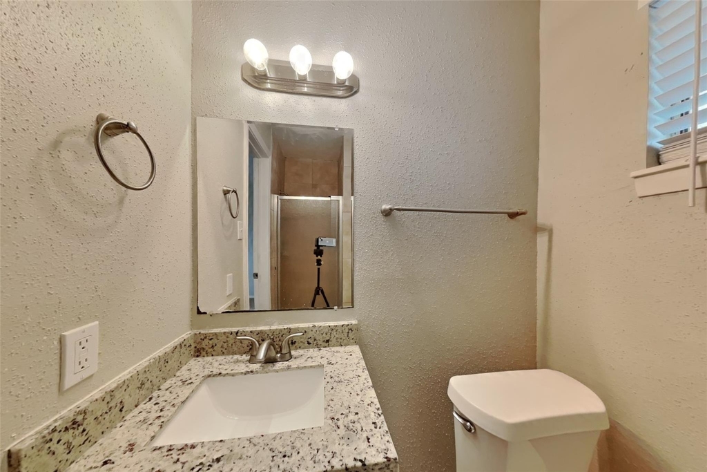 3419 Shadowcrest Lane - Photo 10