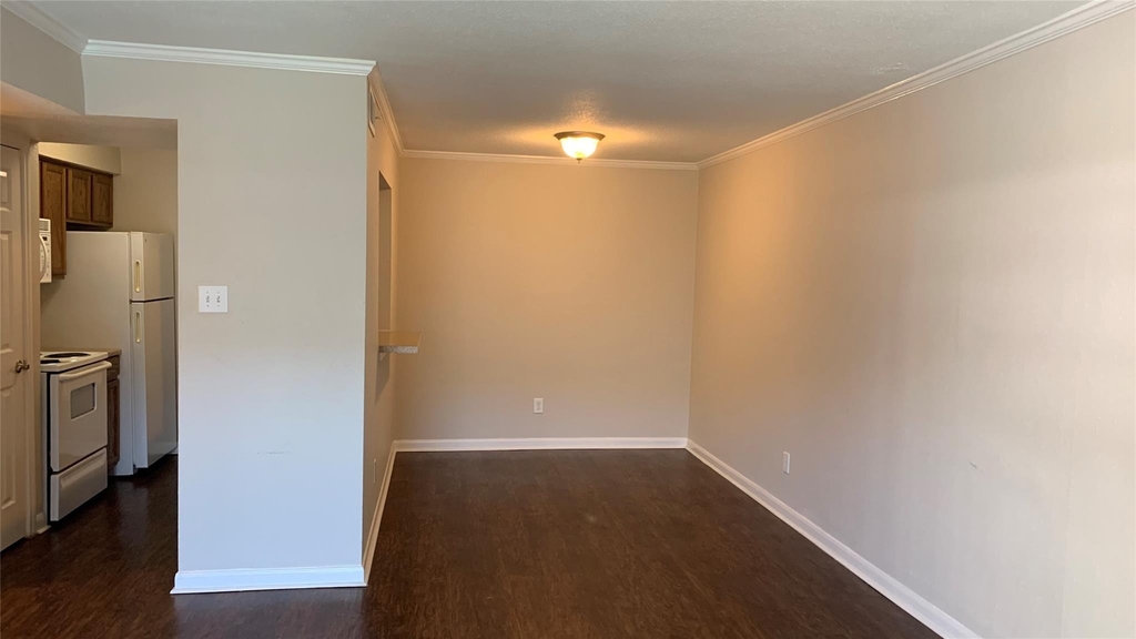 7315 Brompton Street - Photo 5