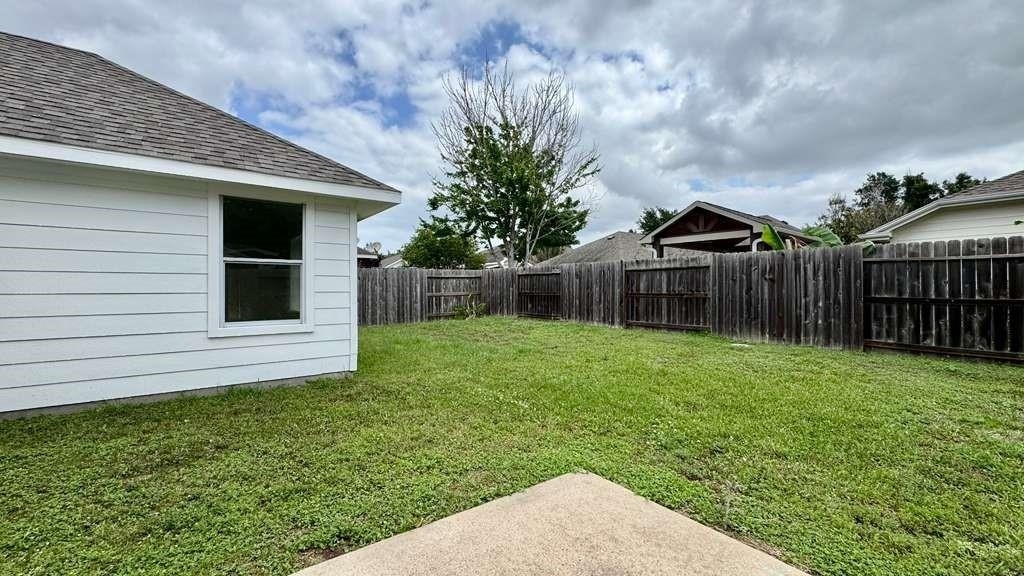 7510 Golden Thistle Lane - Photo 29