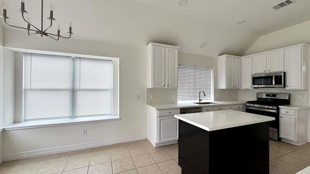7510 Golden Thistle Lane - Photo 21