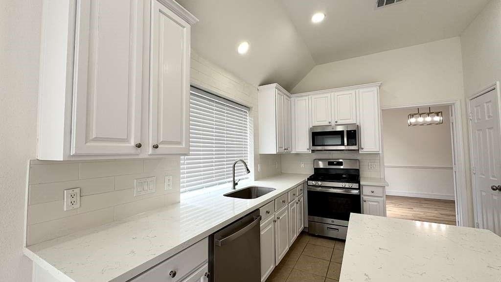7510 Golden Thistle Lane - Photo 25