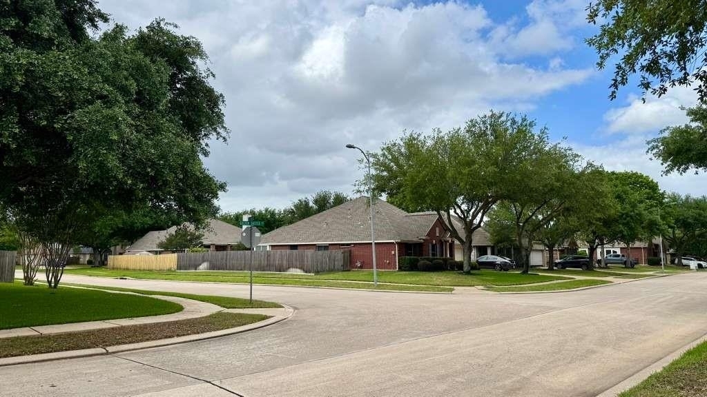 7510 Golden Thistle Lane - Photo 30