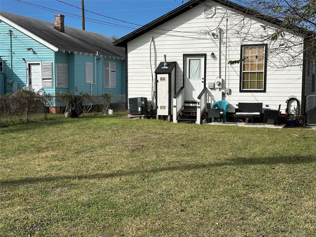 4009 Avenue L - Photo 11