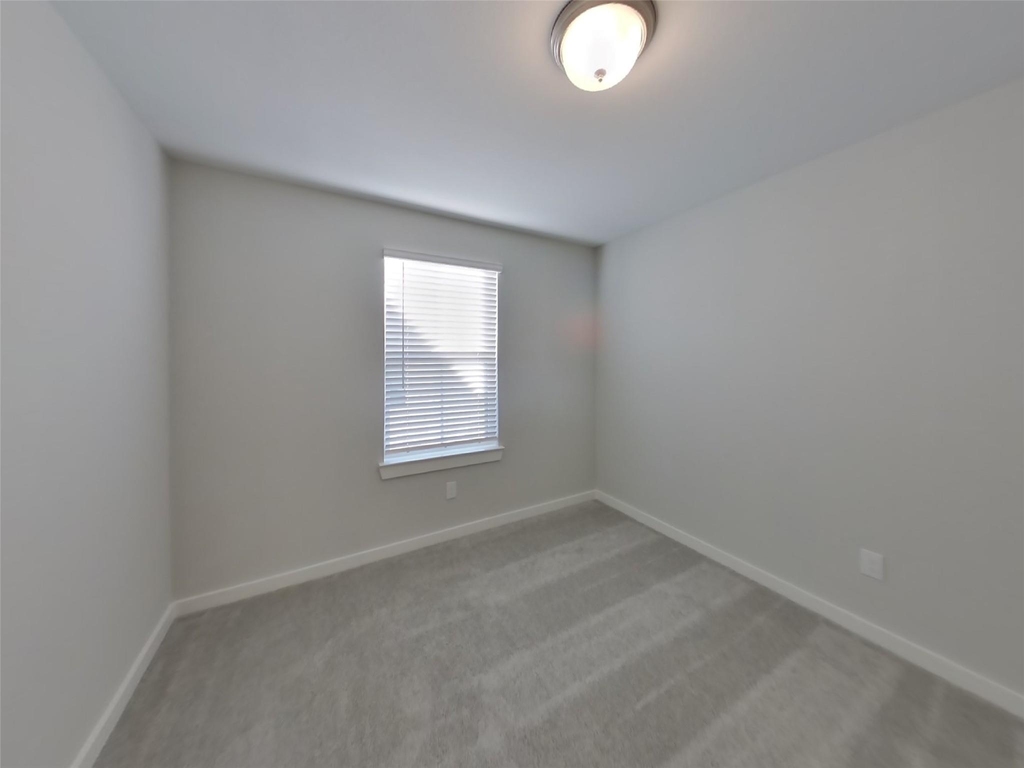 22735 Terrazzo Drive - Photo 9