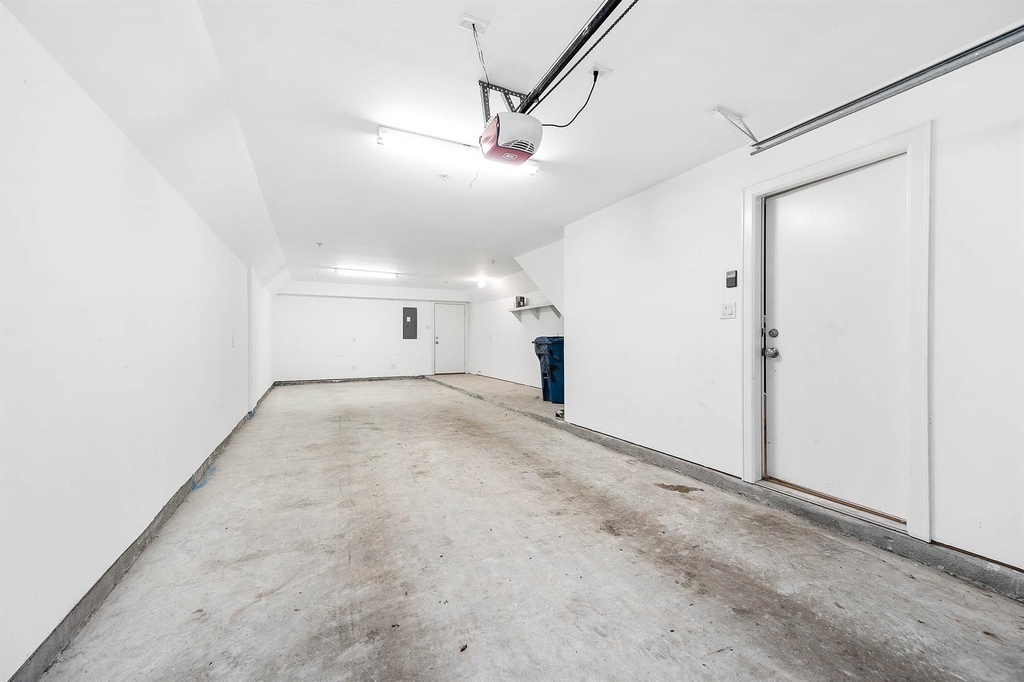 7650 Springhill Street - Photo 21