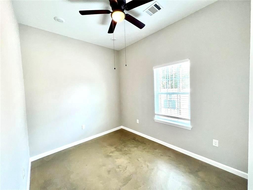 9508 Quaker Court - Photo 10