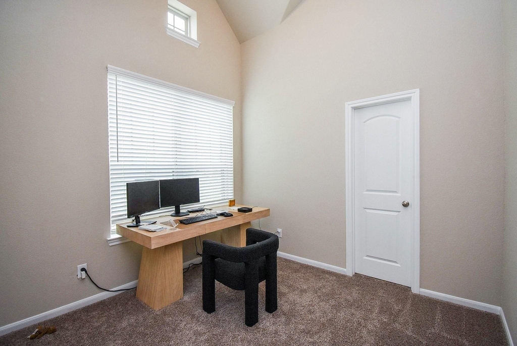 8726 Laurel Crest Drive - Photo 15