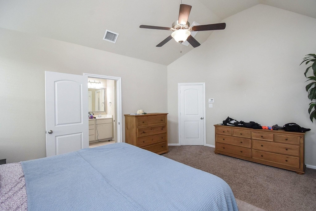 8726 Laurel Crest Drive - Photo 12