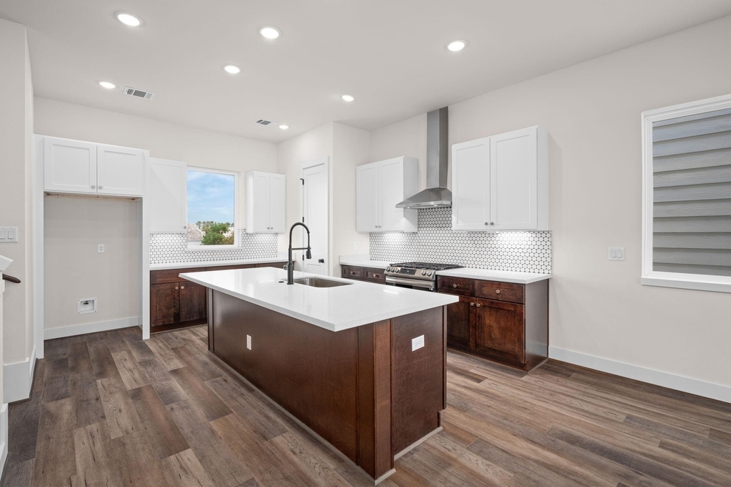 3905 Pinemont Drive - Photo 15
