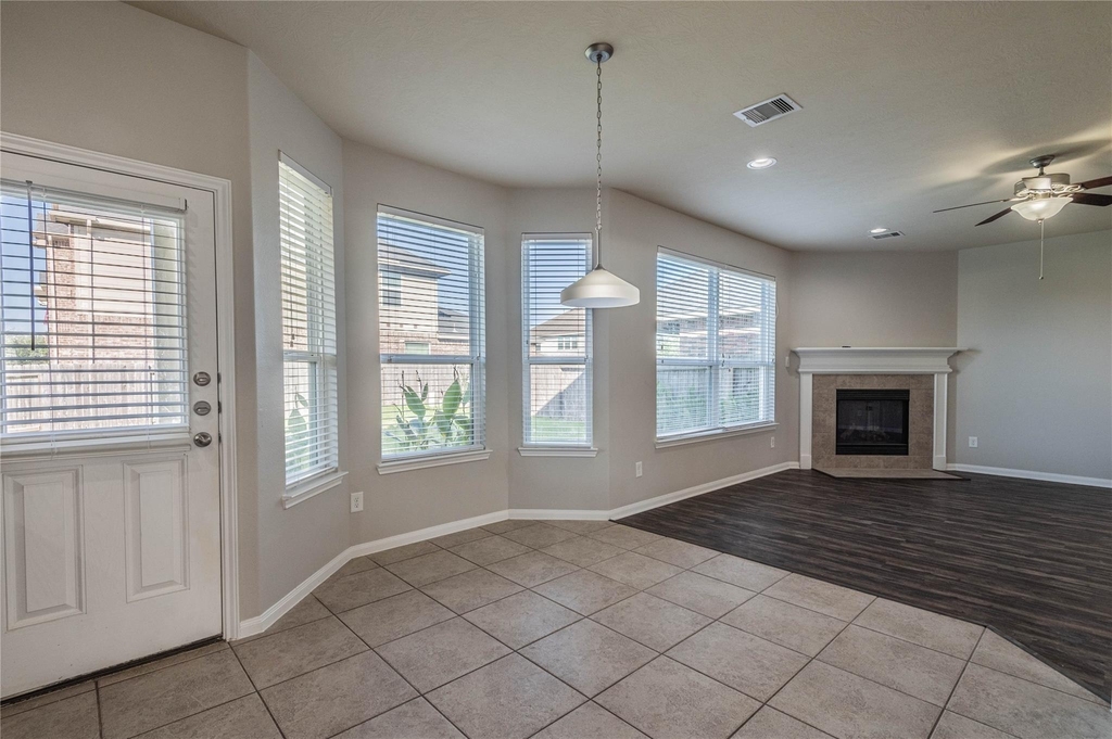 24726 Colonial Elm Drive - Photo 8