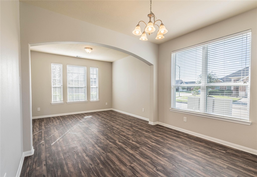 24726 Colonial Elm Drive - Photo 5