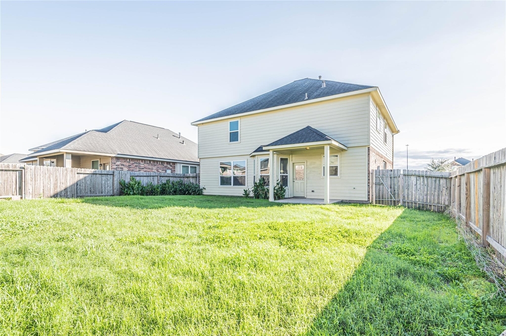 24726 Colonial Elm Drive - Photo 20