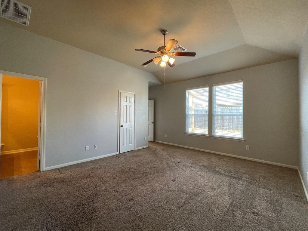 21554 Hawkspur Ridge Street - Photo 11