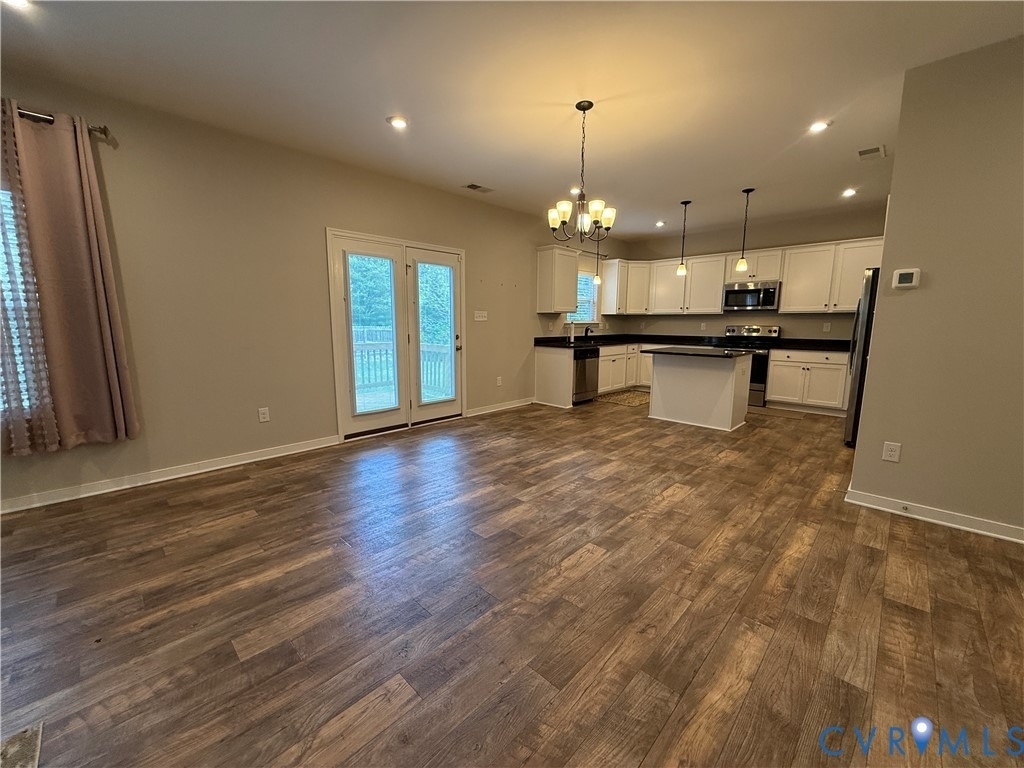 2413 Elkview Drive - Photo 5