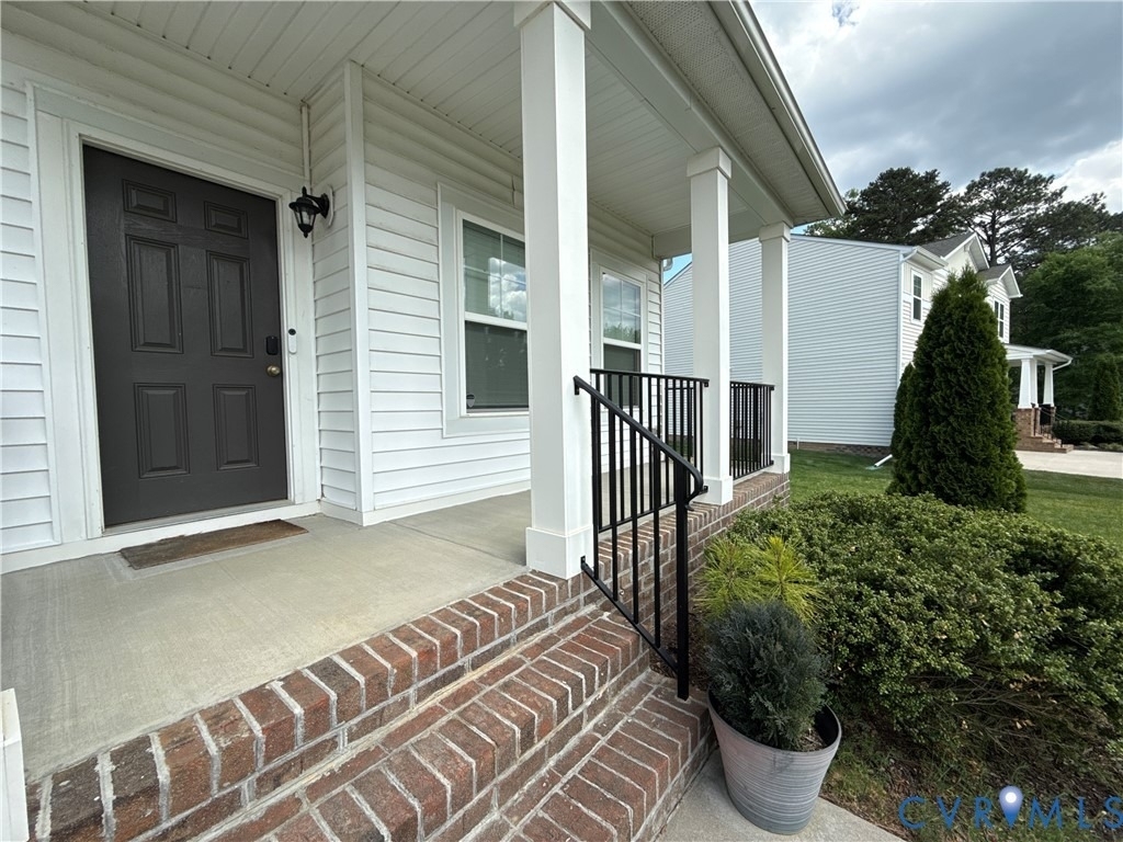 2413 Elkview Drive - Photo 1