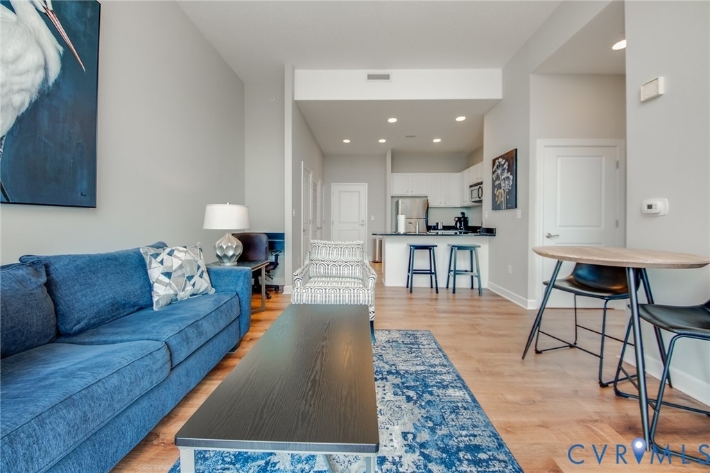1101 Haxall Point - Photo 2