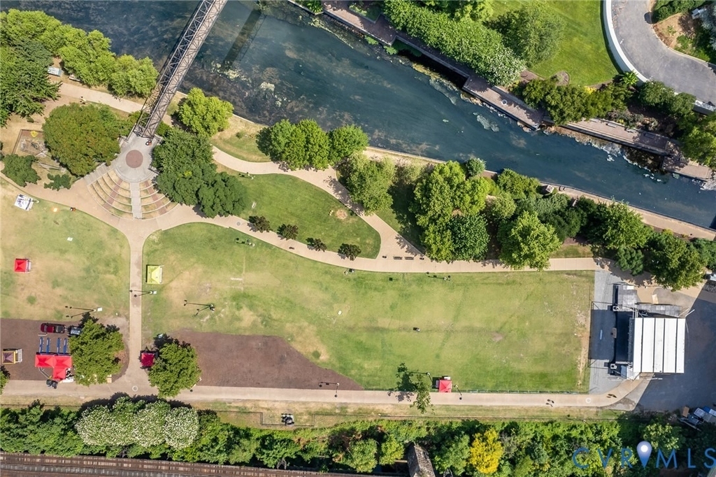 1101 Haxall Point - Photo 21