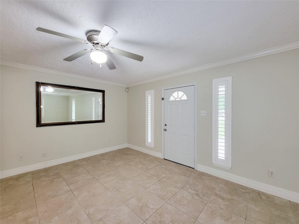 25723 Glen Loch - Photo 5