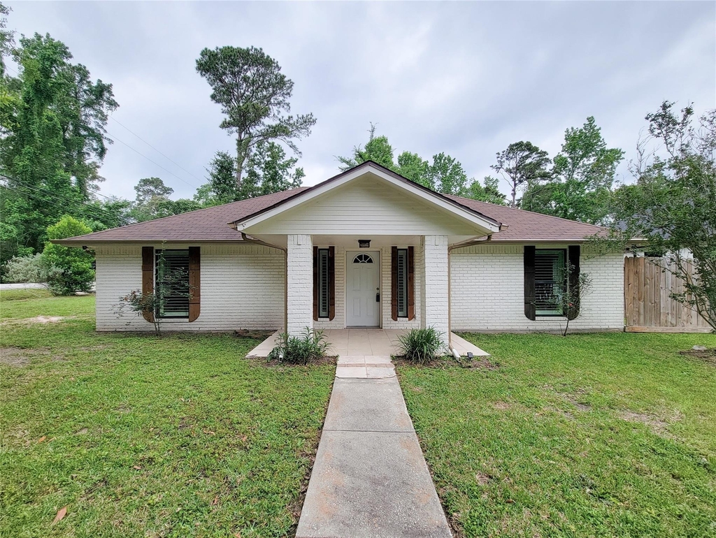 25723 Glen Loch - Photo 1