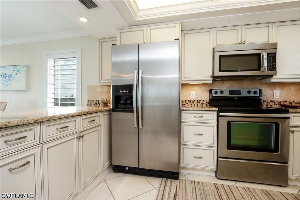 271 Southbay Drive - Photo 7