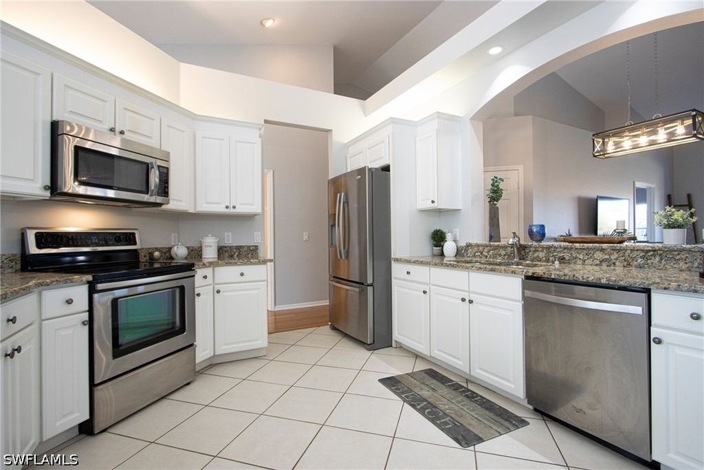 5705 Heron Lane - Photo 3