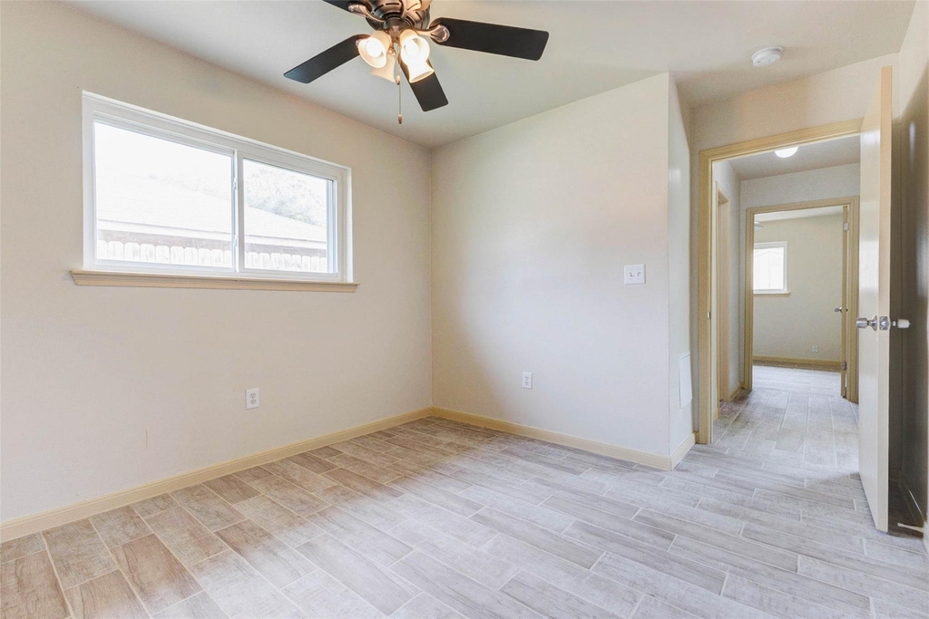 5319 Ridgestone Street - Photo 20