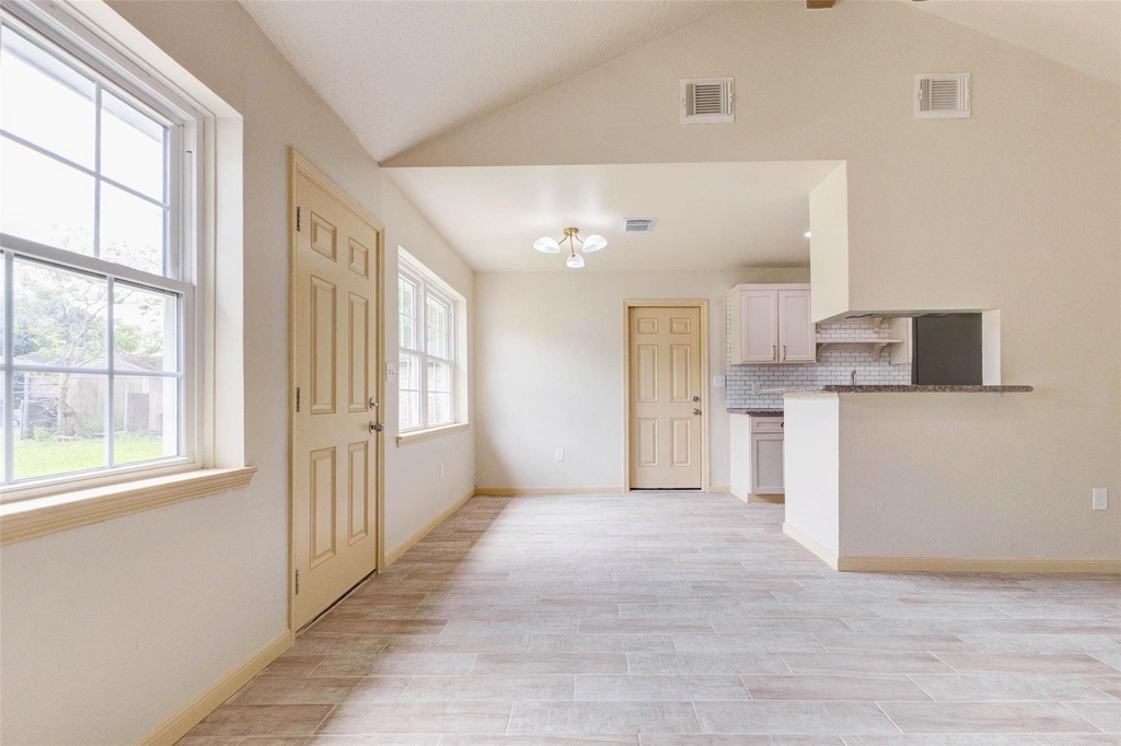 5319 Ridgestone Street - Photo 6