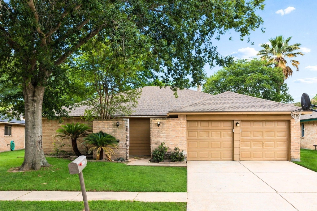 2747 Sicklepod Drive - Photo 1