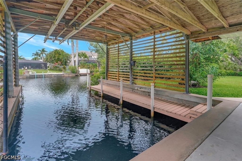 787 Overriver Drive - Photo 27
