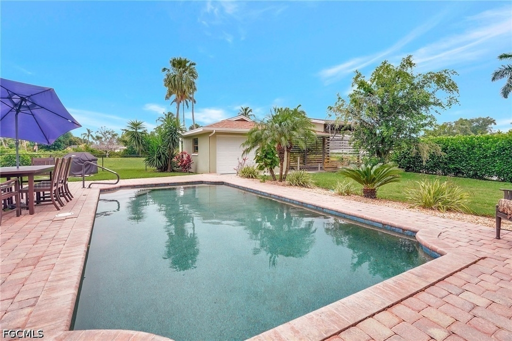 787 Overriver Drive - Photo 23
