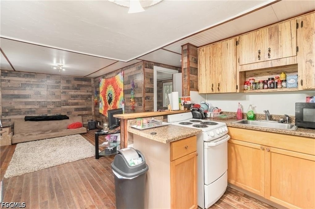 102 3rd Street - Photo 5