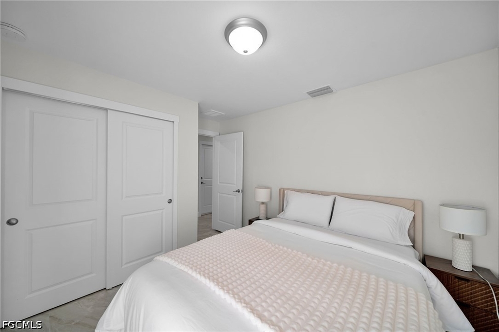 903a Albany Avenue - Photo 5