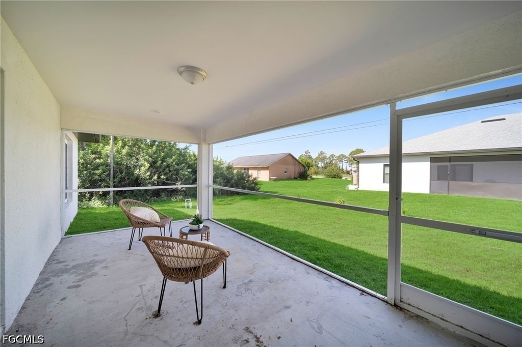 903a Albany Avenue - Photo 22
