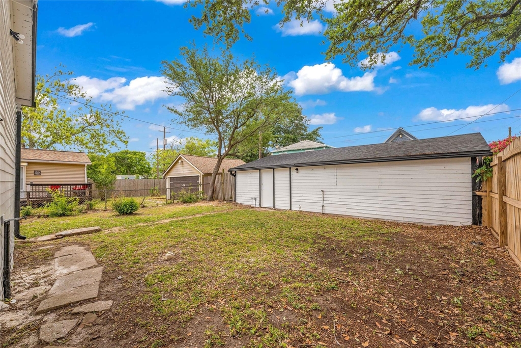 4102 Ursuline Street - Photo 32