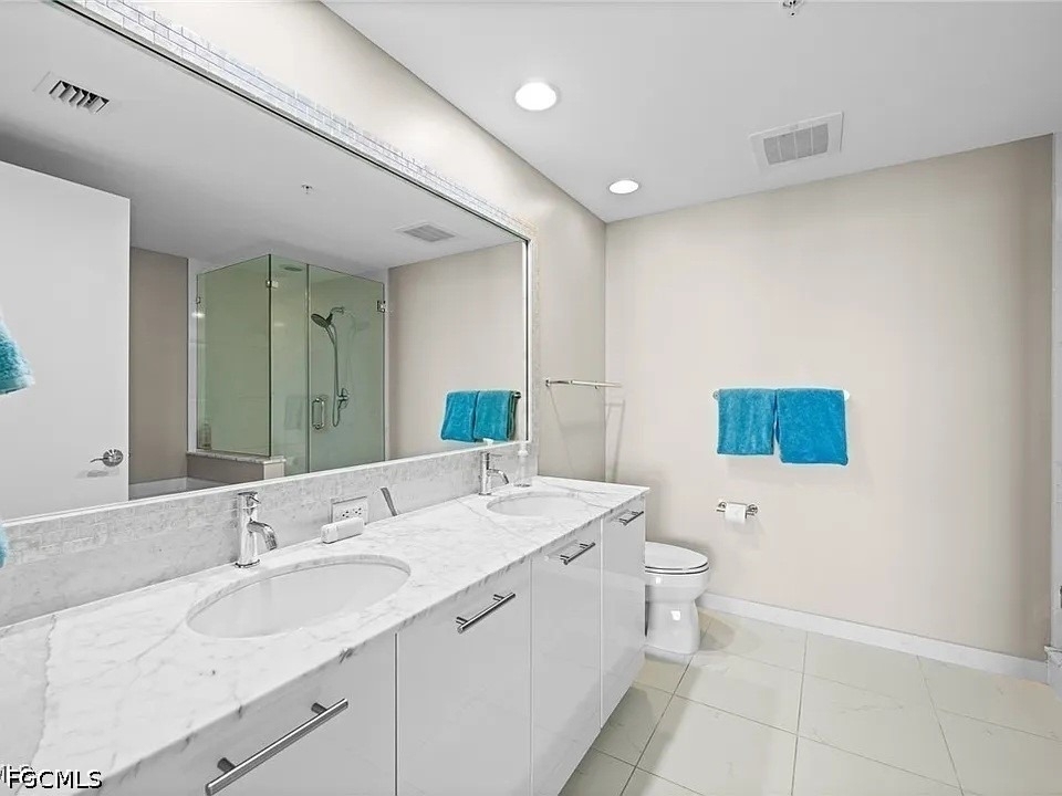 3000 Oasis Grand Boulevard - Photo 14
