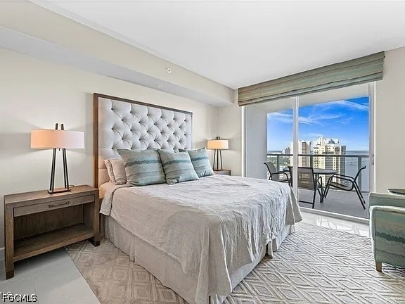 3000 Oasis Grand Boulevard - Photo 12
