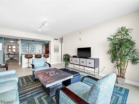 3000 Oasis Grand Boulevard - Photo 6