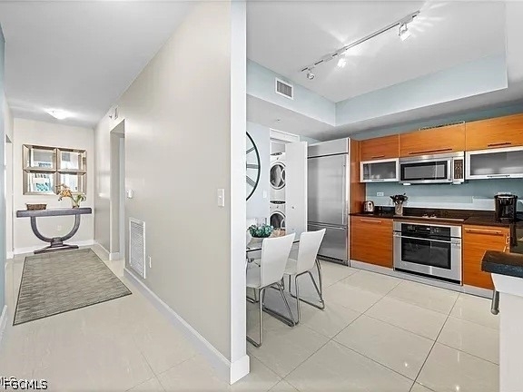 3000 Oasis Grand Boulevard - Photo 10