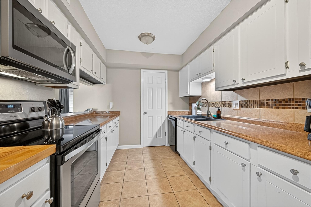 4064 Belle Park Drive - Photo 22