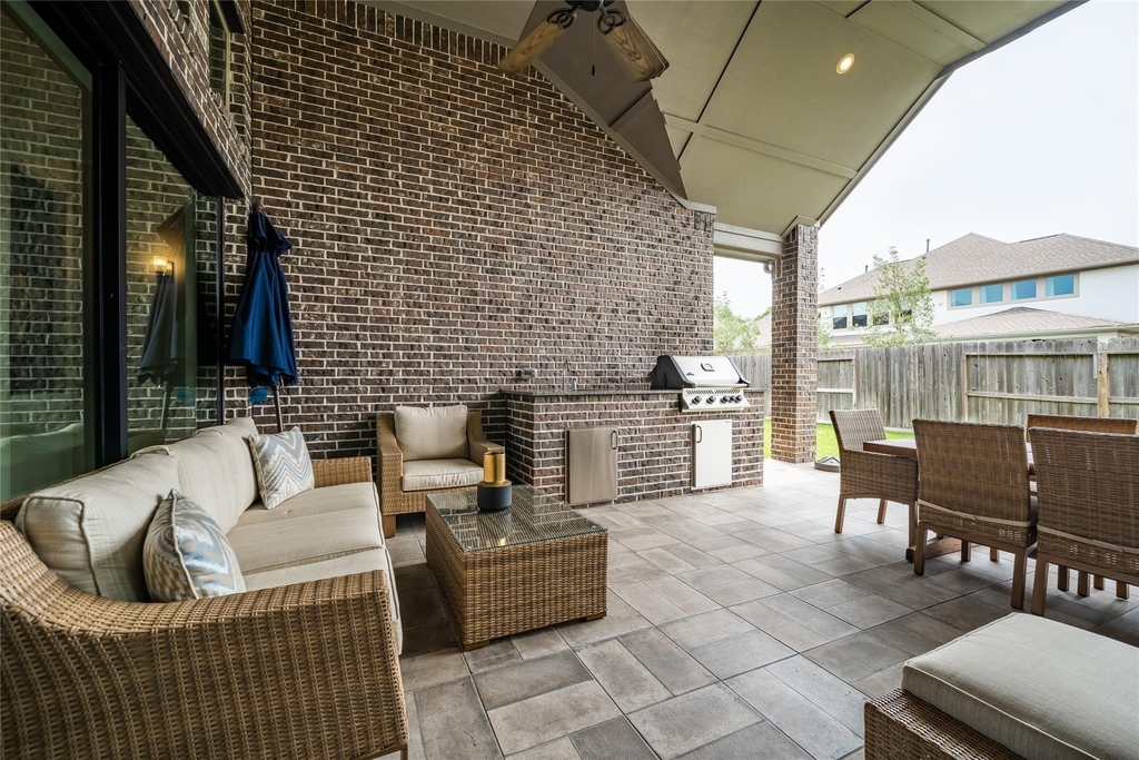 2511 Marble Hill Drive - Photo 4