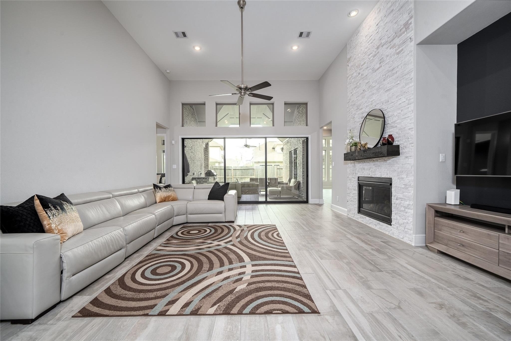 2511 Marble Hill Drive - Photo 10