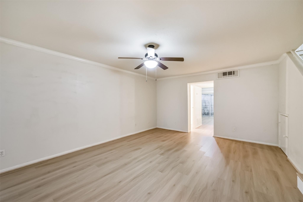 5917 Fairdale Lane - Photo 6