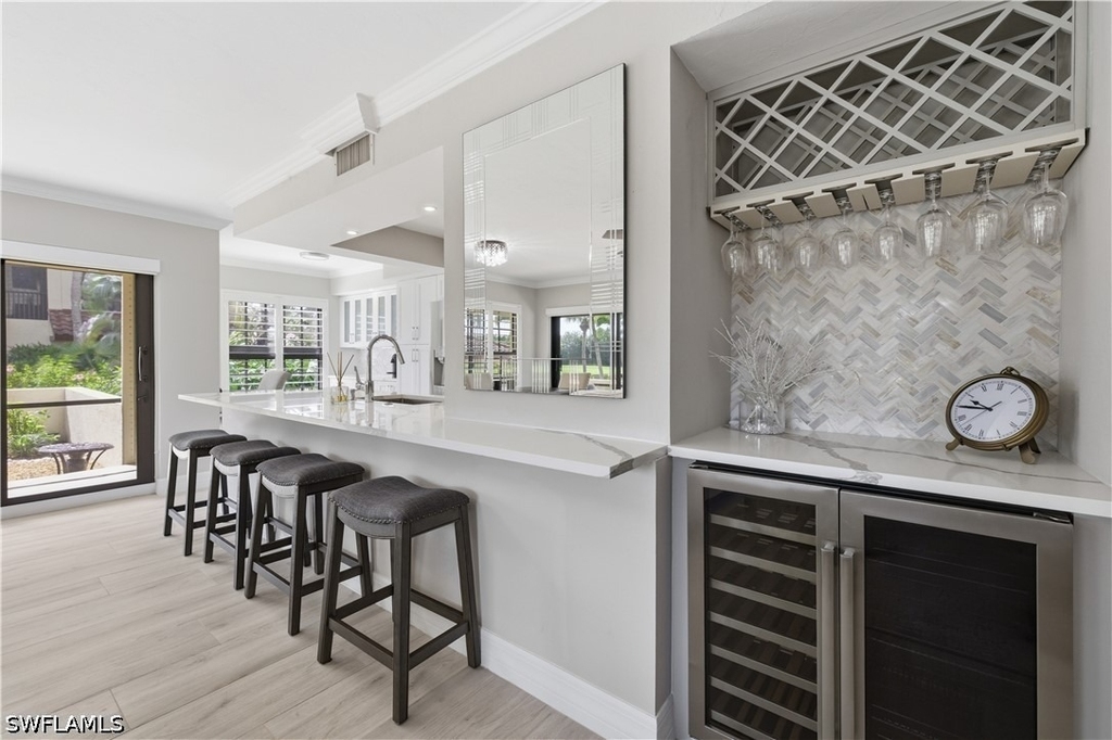 6080 Pelican Bay Boulevard - Photo 8
