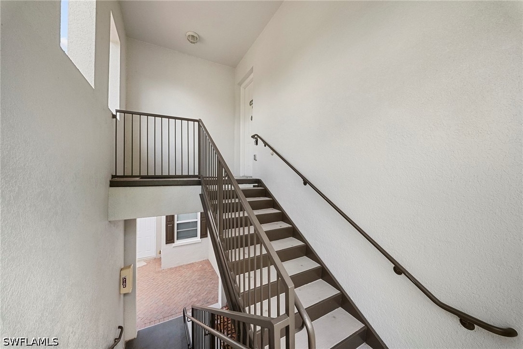 970 Peggy Circle - Photo 5